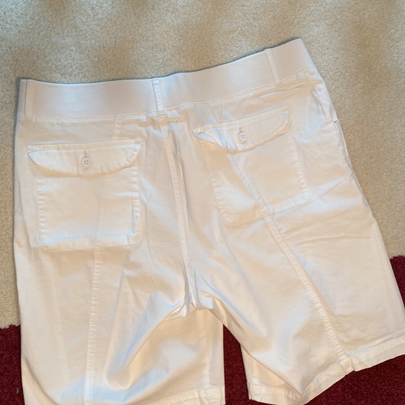 White shorts from Lee Platinum Label - Picture 5 of 6